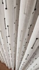 Ekru Keten Tül Perde Dikey Şeritli Kırışmaz Ütü İstemez Eteği Kurşunlu Her Odaya Uygun Ekru Siyah Şerit - 500 x 260 - Sık Pile ( 1 x 3 ) - Korniş