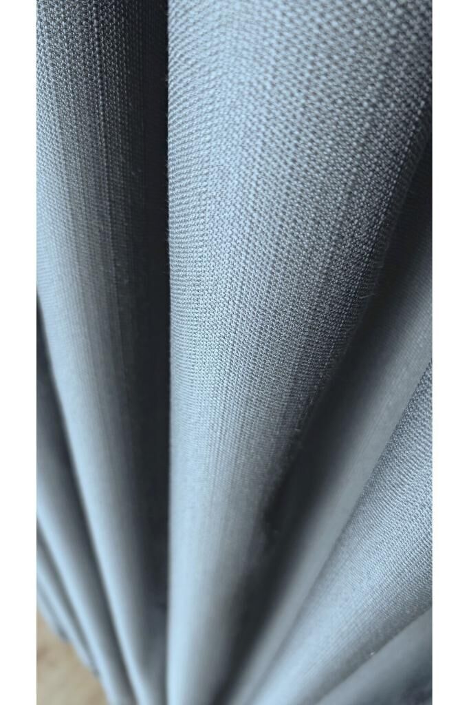 Keten Dokulu Sütlü Kahve Pano Fon Perde Lüks Ağır Gramajlı Tek Kanat 1/3 Sık Pileli Düz Renk Gri 36219 - 120 x 270